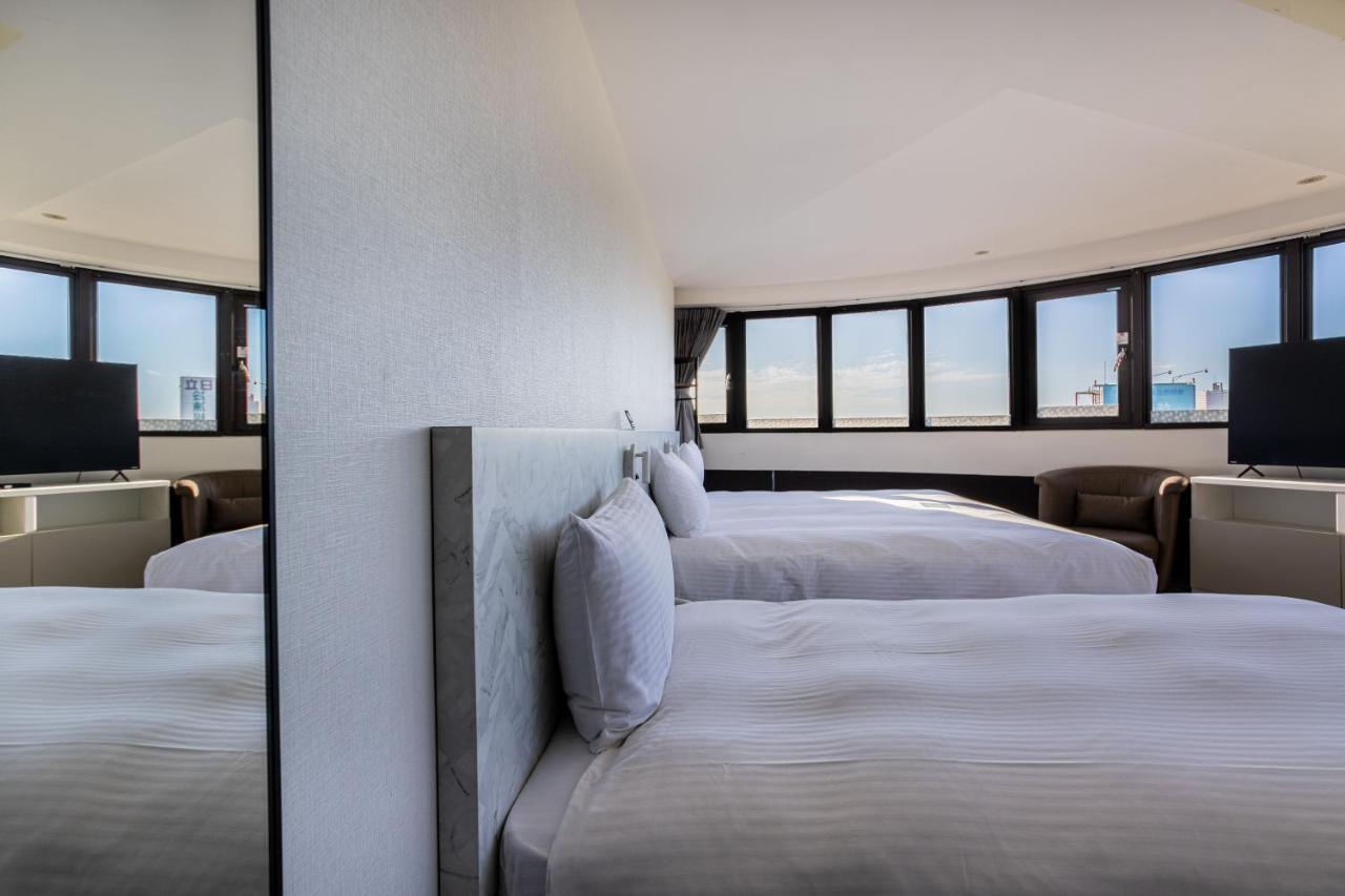 Hub Hotel - Songshan Airport Branch ไทเป ภายนอก รูปภาพ