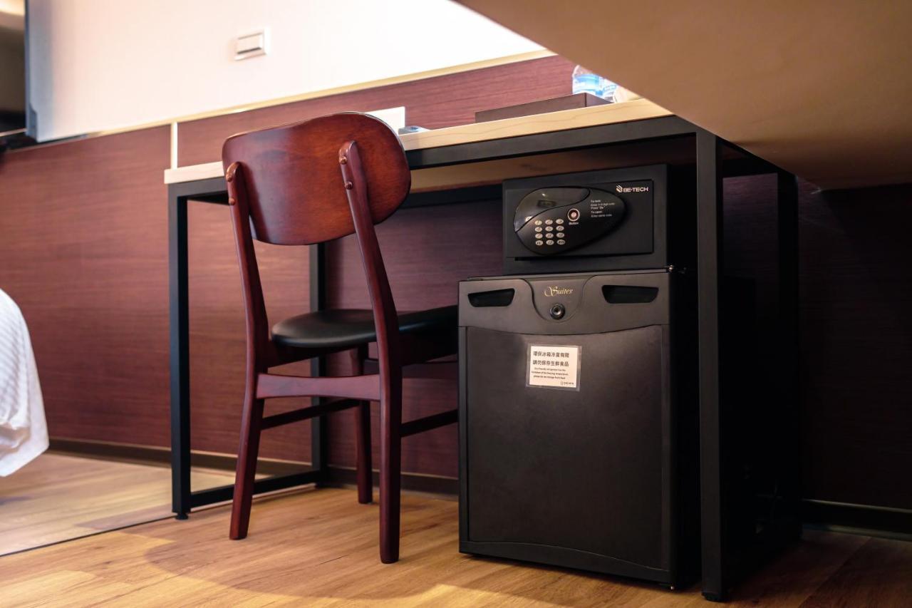 Hub Hotel - Songshan Airport Branch ไทเป ภายนอก รูปภาพ