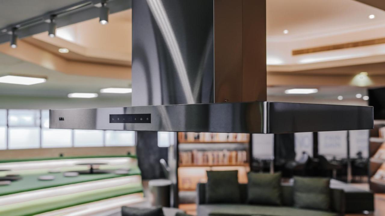 Hub Hotel - Songshan Airport Branch ไทเป ภายนอก รูปภาพ